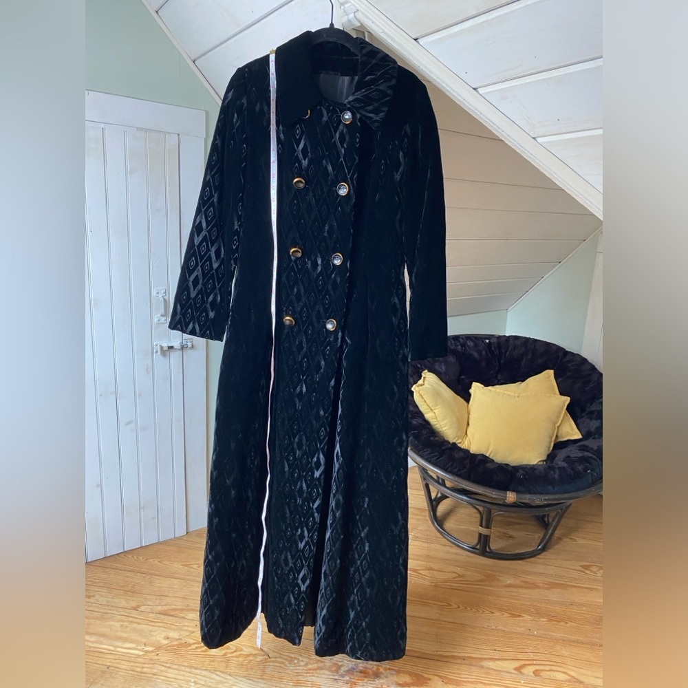Vintage Count Romi Double Breasted Black Velvet Full Length Coat Size 10 - Picture 11 of 14
